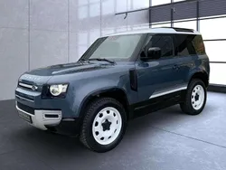 Tasmanblue Gebraucht 2024 Land Rover Defender S SUV | 65.449 € (Superpreis)