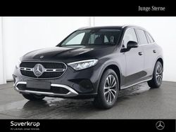 Schwarz unilack schwarz Gebraucht 2024 Mercedes GLC220 Avantgarde SUV | 54.922 € (Fairer Preis)