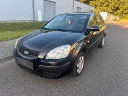 Schwarz Gebraucht 2009 Kia Rio 2 Kleinwagen | 1.099 € (Fairer Preis)