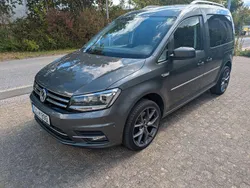 Grau Gebraucht 2016 VW Caddy Highline Van / Kleinbus | 22.500 € (Teuer)