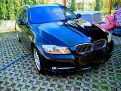 Schwarz Gebraucht 2011 BMW 320 Sport Line Kombi | 8.200 € (Etwas zu teuer)