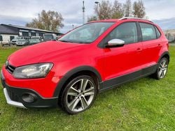 Rot Gebraucht 2012 VW Polo Cross Kleinwagen | 6.300 € (Superpreis)