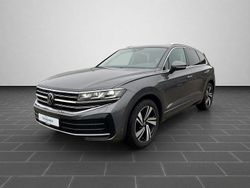 Siliziumgrau metallic (metallic) Gebraucht 2024 VW Touareg Elegance SUV | 69.900 € (Fairer Preis)