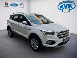 Weiß Gebraucht 2019 Ford Kuga Titanium SUV | 18.990 € (Fairer Preis)