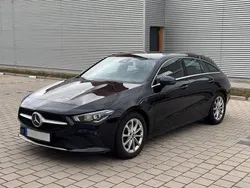 Schwarz Gebraucht 2019 Mercedes CLA180 Shooting Brake Progressive Kombi | 20.500 € (Fairer Preis)