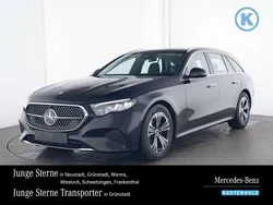 Obsidianschwarz Gebraucht 2024 Mercedes E220 Avantgarde Kombi | 49.990 € (Guter Preis)