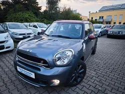 Grau Gebraucht 2015 Mini Park Lane Countryman Chili SUV | 13.990 €