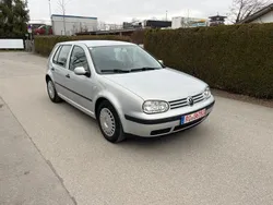 Grau Gebraucht 2000 VW Golf IV Basis Limousine | 3.999 € (Etwas zu teuer)