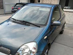 Grau Gebraucht 2005 Toyota Yaris Kleinwagen | 2.650 € (Teuer)