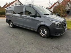 Grau Gebraucht 2020 Mercedes Vito Abholung | 16.499 €