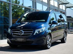 Blau Gebraucht 2019 Mercedes V250 Avantgarde Van / Kleinbus | 45.990 € (Fairer Preis)