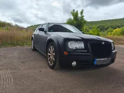 Schwarz Gebraucht 2007 Chrysler 300C Touring Kombi | 4.500 € (Etwas zu teuer)
