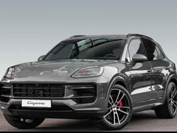 Grau Neu 2025 Porsche Cayenne S E-Hybrid SUV | 153.900 € (Etwas zu teuer)