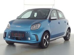 Blau Gebraucht 2021 Smart ForFour Electric Drive Exclusive Limousine | 14.444 € (Teuer)
