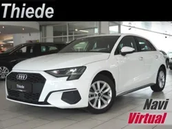 Ibisweiß Gebraucht 2023 Audi A3 Sport Limousine | 24.350 € (Guter Preis)