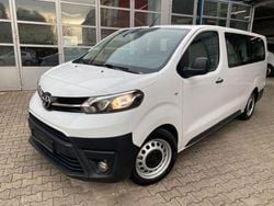 Weiß Gebraucht 2022 Toyota Proace Comfort Van / Kleinbus | 19.999 € (Fairer Preis)