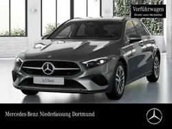 Mountain grau Gebraucht 2025 Mercedes A250 Progressive Limousine | 36.990 € (Etwas zu teuer)
