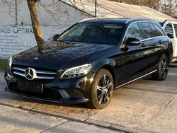 Schwarz Gebraucht 2020 Mercedes C300e Limousine | 22.570 € (Guter Preis)