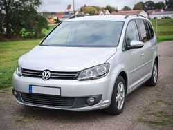 Silber Gebraucht 2011 VW Touran Comfortline Van / Kleinbus | 4.900 € (Guter Preis)