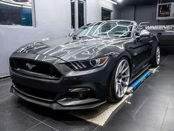 Grau Gebraucht 2016 Ford Mustang Cabrio | 36.500 € (Teuer)
