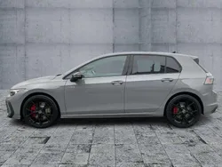 Mondsteingrau Gebraucht 2025 VW Golf VIII GTI Limousine | 38.930 € (Fairer Preis)
