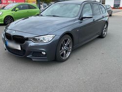 Grau Gebraucht 2015 BMW 320 Shadowline Kombi | 9.499 € (Fairer Preis)