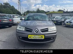 Grau Gebraucht 2008 Renault Mégane GrandTour Avantage Kombi | 3.250 € (Teuer)