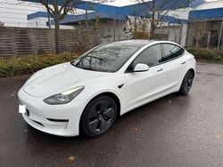 Weiß Gebraucht 2021 Tesla Model 3 Limousine | 24.900 € (Fairer Preis)