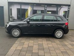 Black magic perleffekt Gebraucht 2025 Skoda Kamiq Essence SUV | 23.950 € (Fairer Preis)