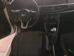Weiß Gebraucht 2018 Kia Picanto 2 Kleinwagen | 6.000 €