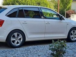 Weiß Gebraucht 2016 Skoda Rapid Joy Limousine | 8.999 € (Fairer Preis)