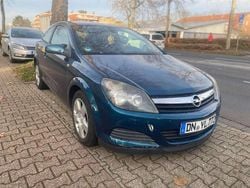 Blau Gebraucht 2007 Opel Astra Edition Coupé | 1.200 € (Guter Preis)