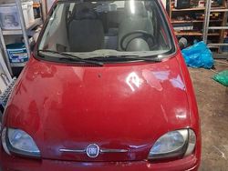 Rot Gebraucht 2009 Fiat Seicento Kleinwagen | 650 € (Superpreis)