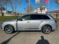 Silber Gebraucht 2018 Audi SQ7 Ambiente SUV | 59.900 €