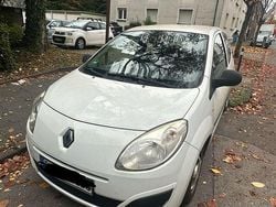 Weiß Gebraucht 2009 Renault Twingo Authentique Kleinwagen | 1.400 € (Guter Preis)