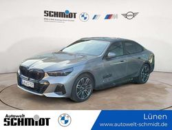 Oxidgrau Gebraucht 2024 BMW i5 M Sport Limousine | 68.280 €