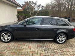Schwarz Gebraucht 2016 Audi A4 S-Line Kombi | 11.500 € (Superpreis)