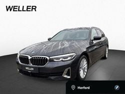Sophistograu (grau) Gebraucht 2022 BMW 520 Luxury Line Kombi | 35.970 € (Guter Preis)