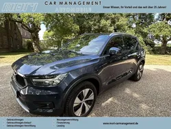 Blau Gebraucht 2021 Volvo XC40 Momentum SUV | 24.590 € (Fairer Preis)