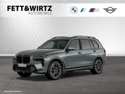 Skyscraper grau Gebraucht 2023 BMW X7 M Sport SUV | 96.900 € (Etwas zu teuer)