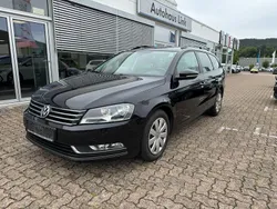 Schwarz Gebraucht 2012 VW Passat Comfortline Kombi | 5.499 € (Fairer Preis)