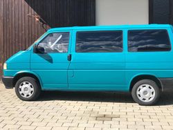 Grün Gebraucht 1995 VW T4 Van | 5.000 €