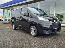 Schwarz Gebraucht 2015 Nissan Evalia Tekna Van / Kleinbus | 12.990 € (Teuer)
