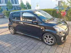 Schwarz Gebraucht 2005 Daihatsu Sirion Kleinwagen | 2.600 €