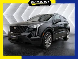Stellar black (metallic) Gebraucht 2023 Cadillac XT4 SUV | 42.790 € (Fairer Preis)