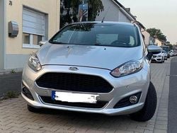 Silber Gebraucht 2013 Ford Fiesta Trend Kleinwagen | 2.499 € (Guter Preis)