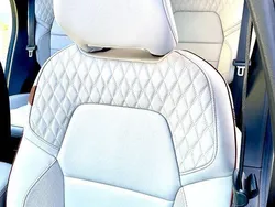 Weiß Gebraucht 2021 Renault Captur Initiale Paris SUV | 24.800 € (Teuer)