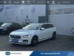 Weiß Gebraucht 2023 Volvo V90 Plus Kombi | 45.000 € (Etwas zu teuer)