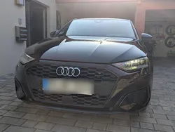 Schwarz Gebraucht 2021 Audi A3 Sportback e-tron Basis Limousine | 22.800 € (Fairer Preis)