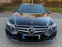 Schwarz Gebraucht 2013 Mercedes E250 Avantgarde Kombi | 11.690 €